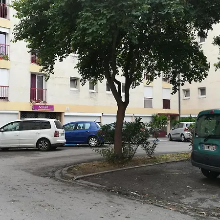 Daire 50m Tram Parking Gratuit 13min Gare Montpellier